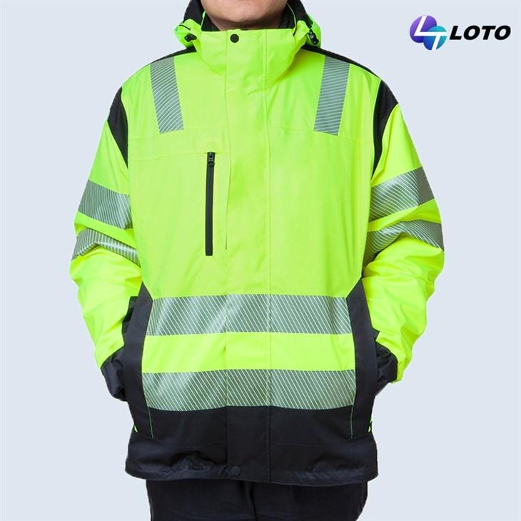 High-Visibility Jackets for Enhanced Safety on the Road