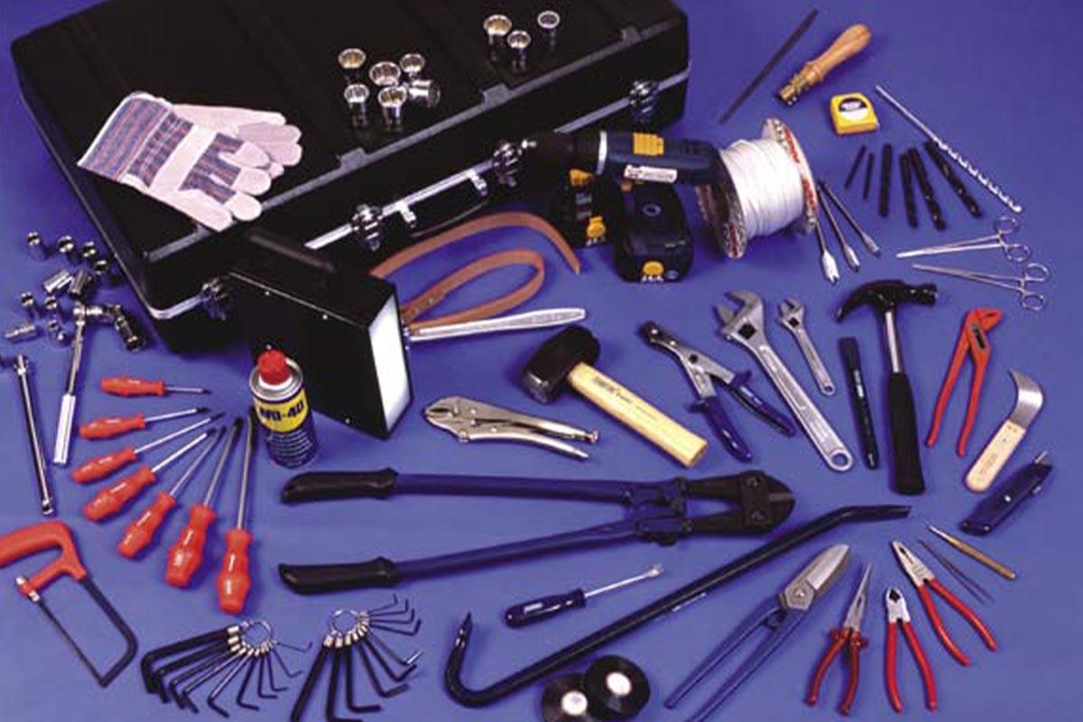 Toolkits and Maintenance Gear for the DIY Rider