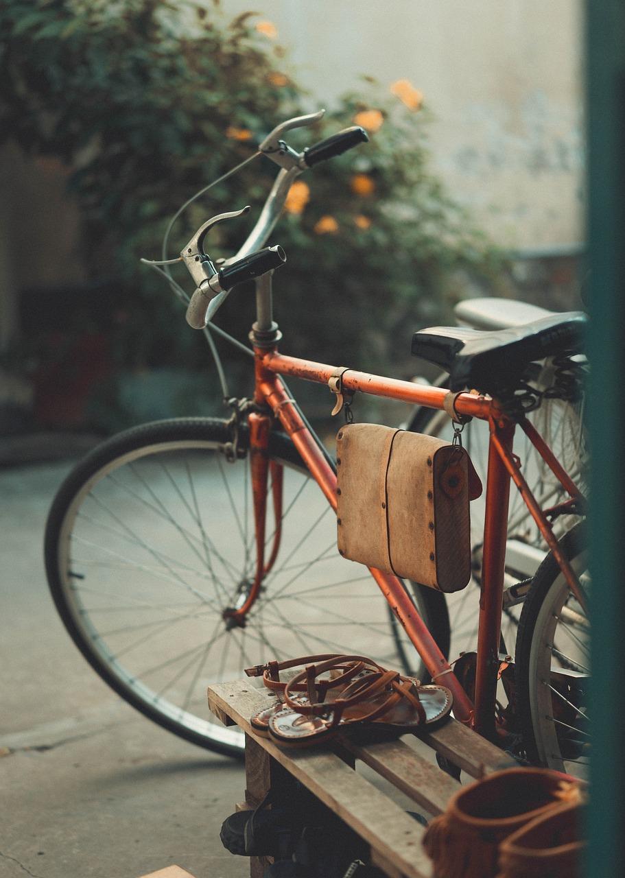 Storage Solutions: ⁢Top Bags⁢ and Saddlebags ⁤for Your Bike
