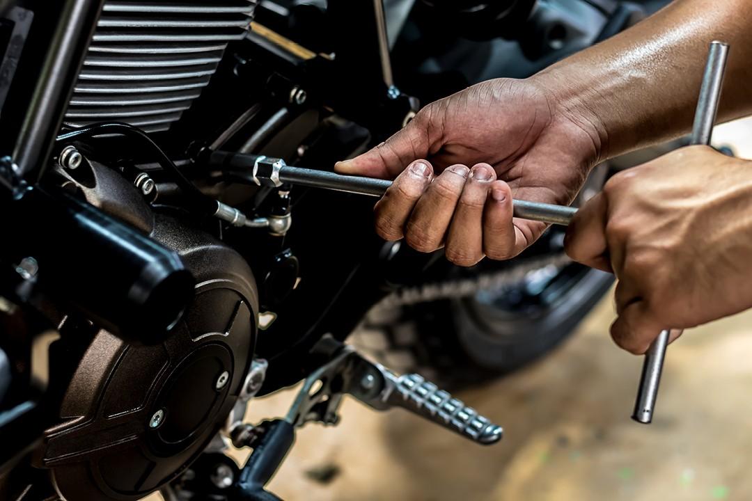 Maintaining Your Ride with Essential Tools and maintenance Kits