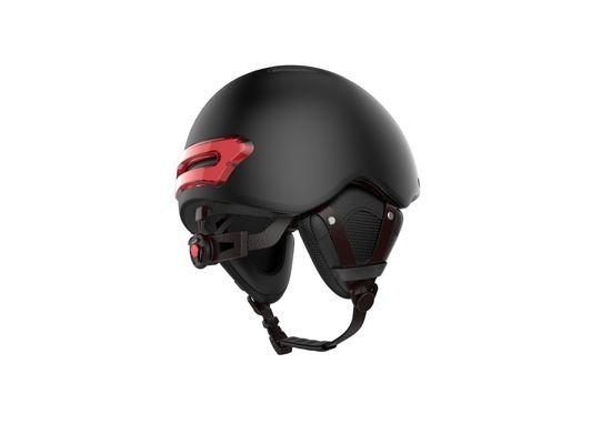 Smart Accessories for a ​Connected Riding Experience
