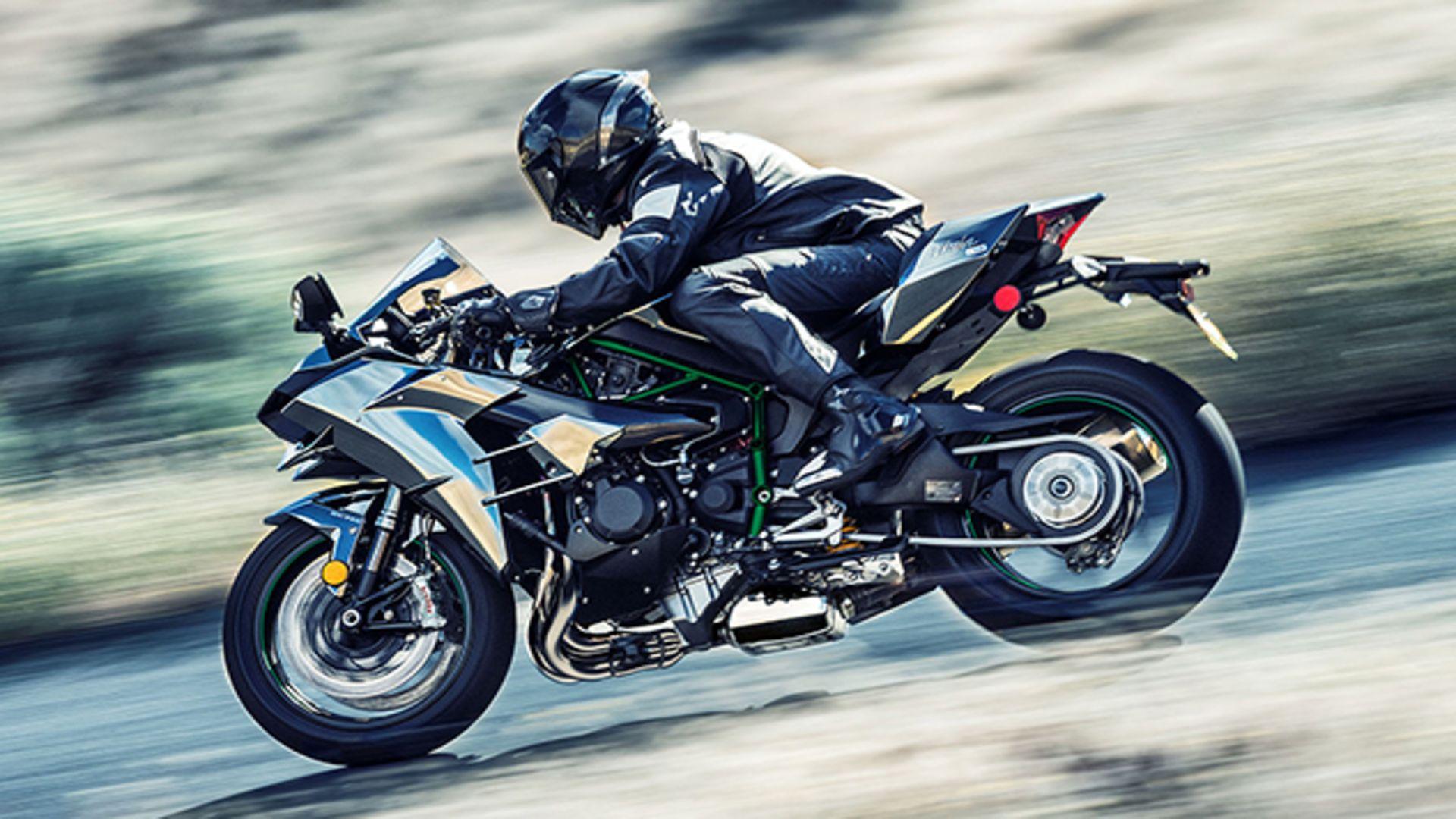 Upgrading⁣ Your Motorcycle's Performance with ‍Accessories