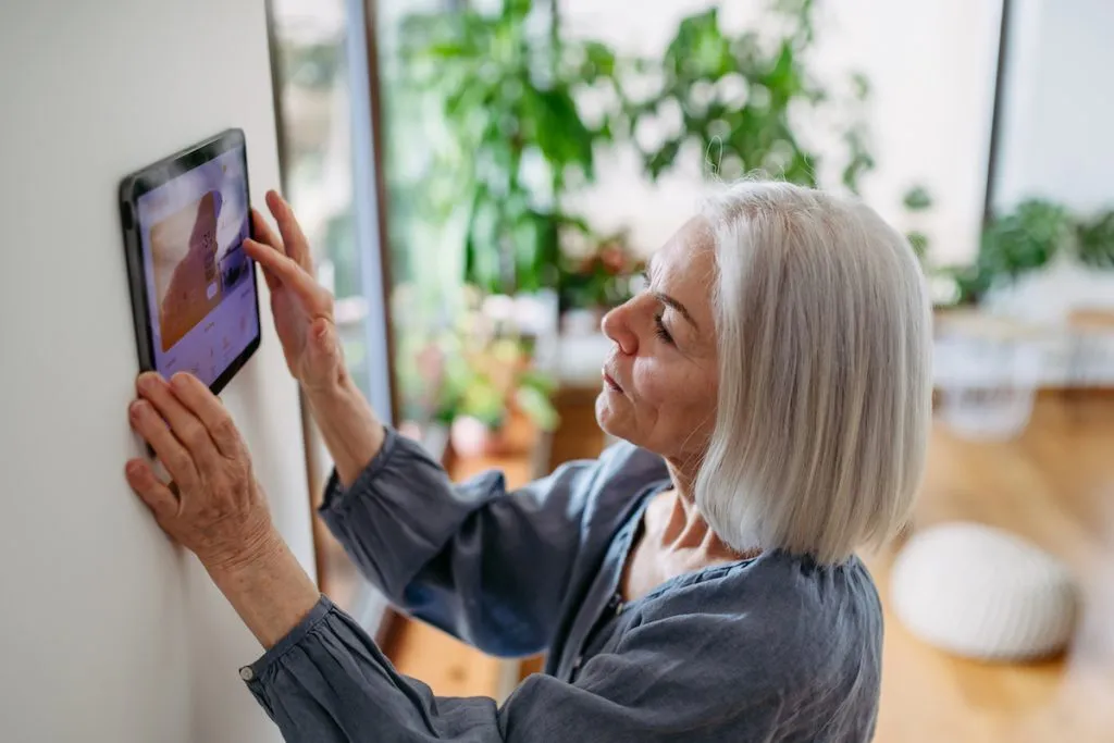 Smart Tech Tools to ⁣Enhance Your Rides