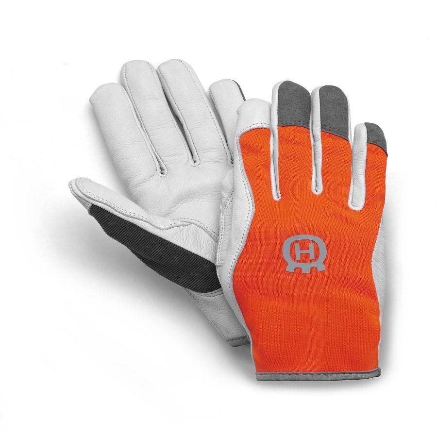Functional and Fashionable Gloves for Better Control