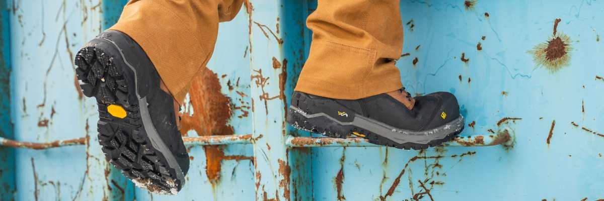 The Role of ‌Protective Footwear in Your Riding ‍Experience