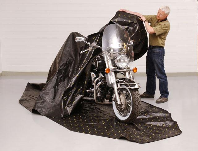 Weather Protection: The Best Motorcycle Covers ⁤and Apparel
