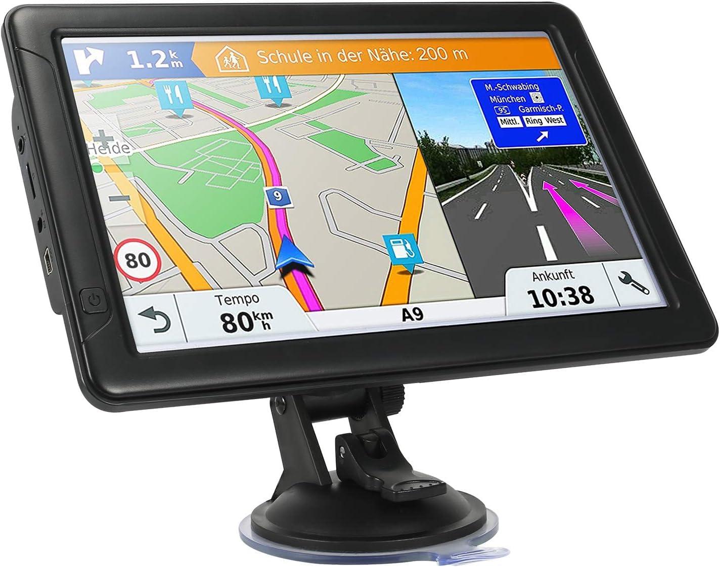 Navigating ⁣the roads with ⁢GPS and Tech Devices