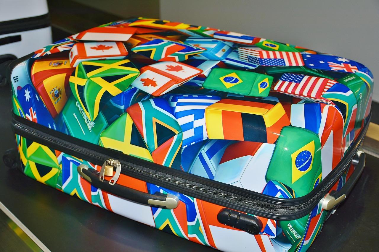 Storage Solutions for Every‌ journey: Luggage and Racking Options