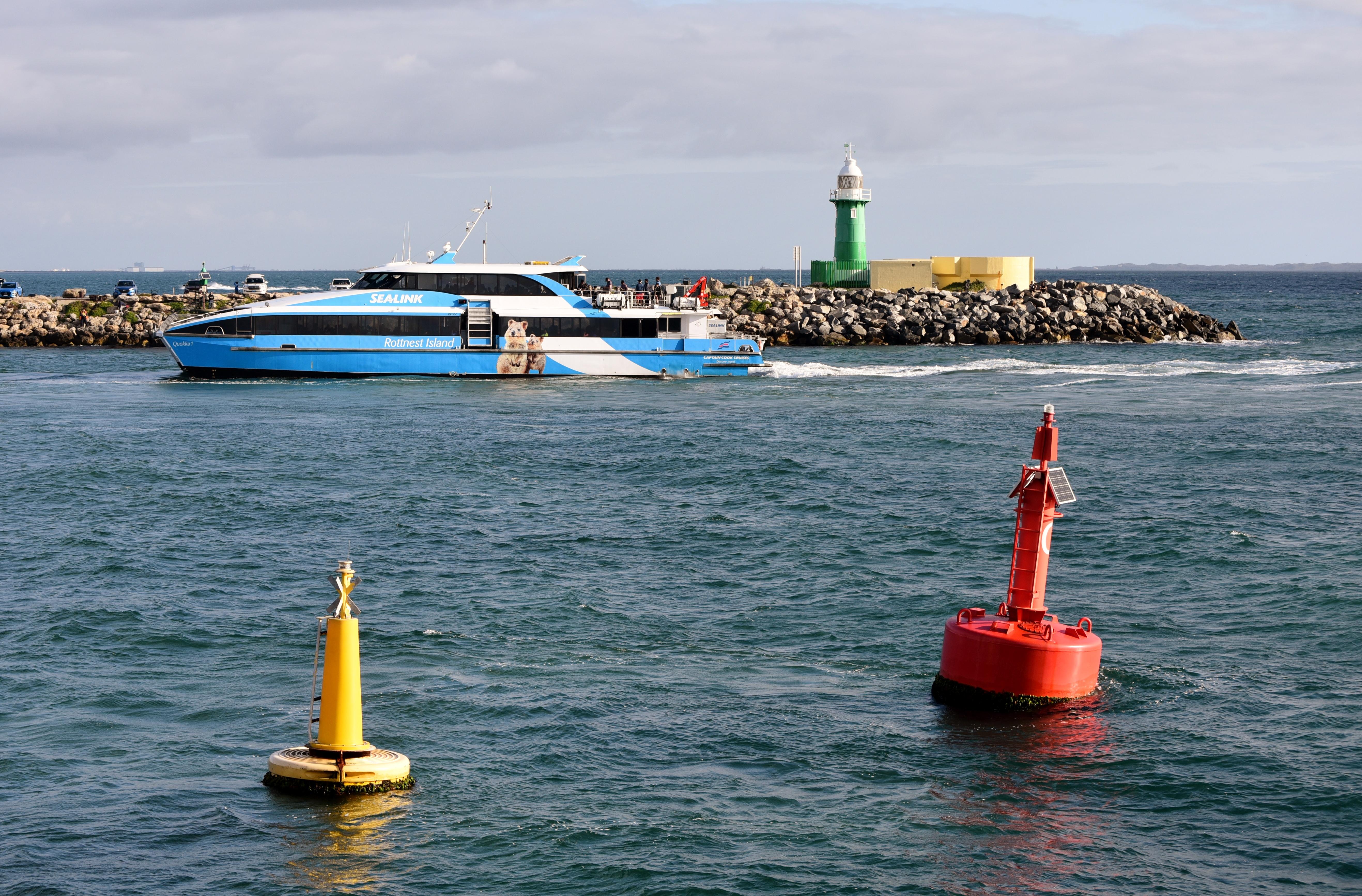 Top ‌Navigation aids and Gadgets for Adventurers