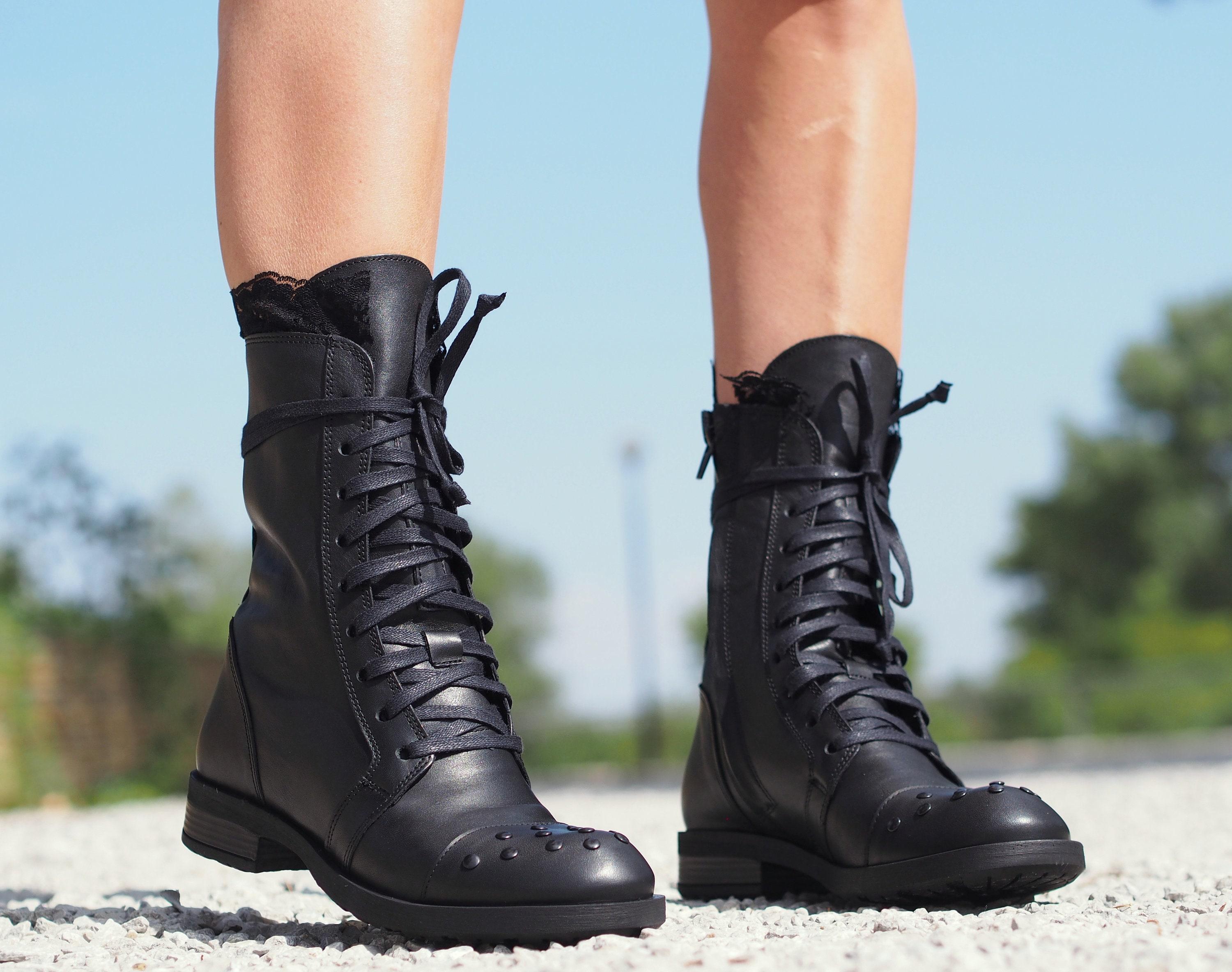 Footwear That delivers: Choosing Boots for Protection and Comfort