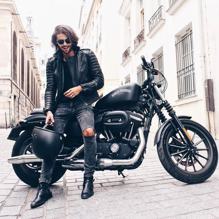 Must-Have Motorcycle Clothing for ⁢Comfort and Protection