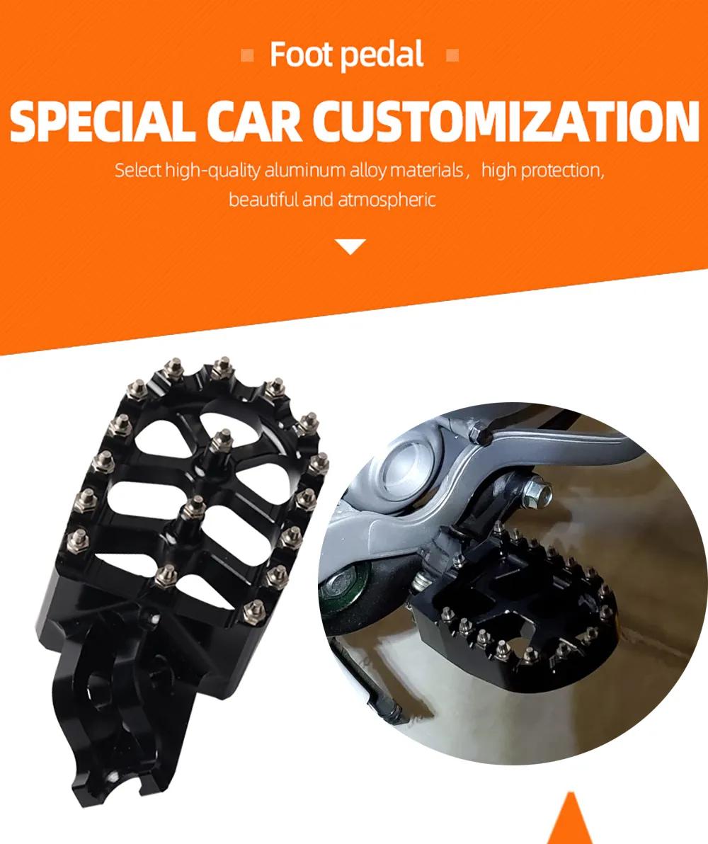 Customizable Footpegs and Handlebars for a Personalized Ride