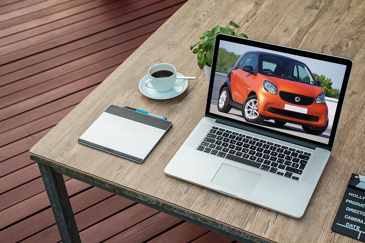 Smart Connectivity: Explore the Latest Tech Gadgets for Bikers