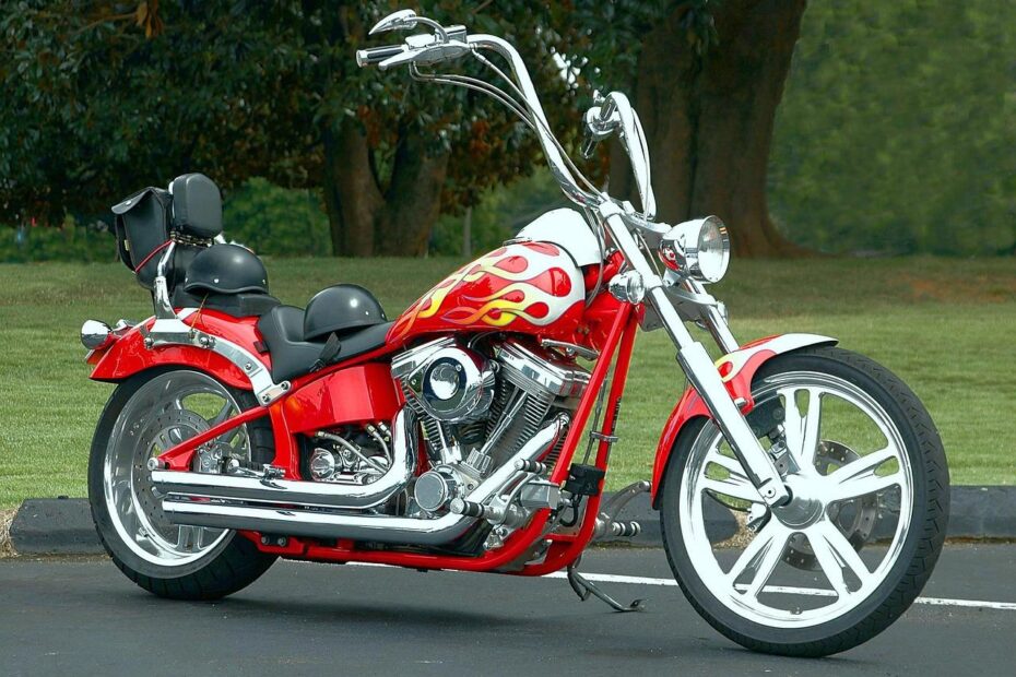 Essential Motorcycle Accessories for a Custom Ride Experience
