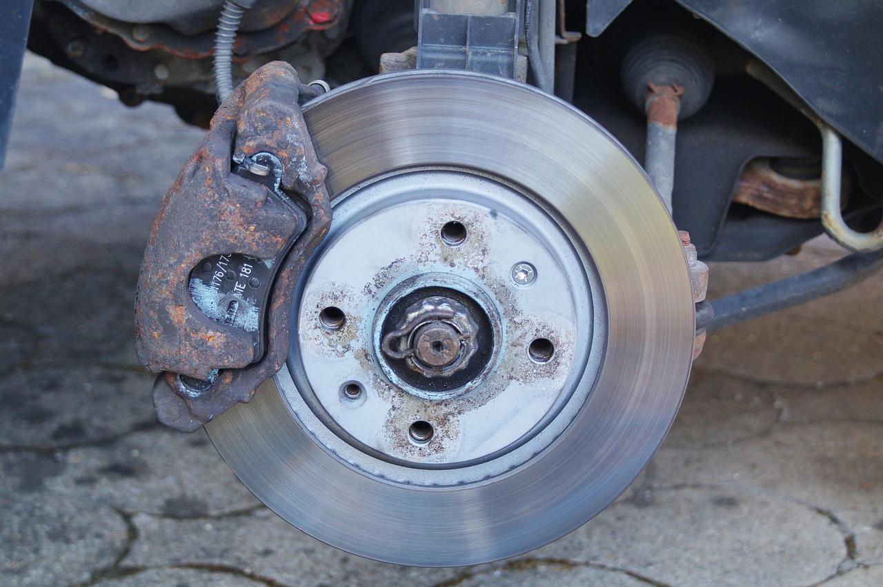 Maximizing Braking Efficiency with Upgraded Brake Systems