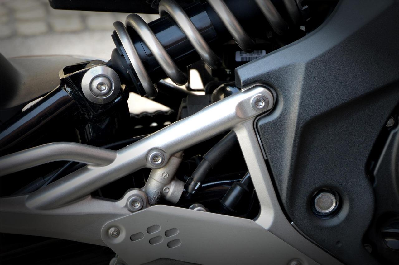 Upgrading ⁢Your Motorcycle's Suspension for a‍ Smoother journey