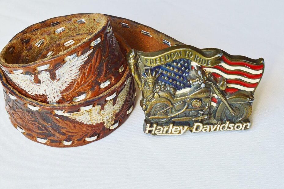 Upgrade Your Ride: Essential Motorcycle Accessories for Fans