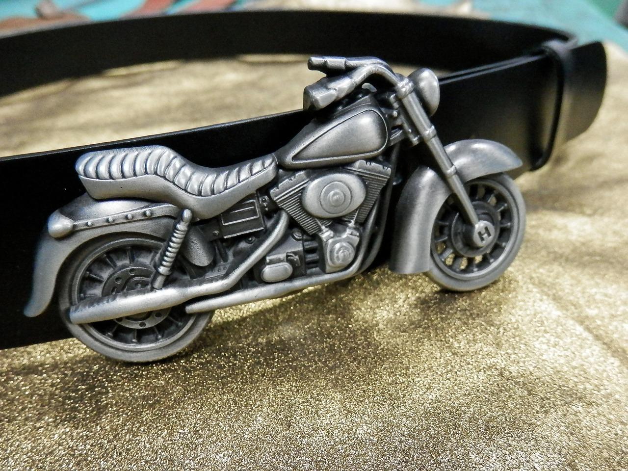 Unique Biker Accessories That Showcase ⁢Your Style