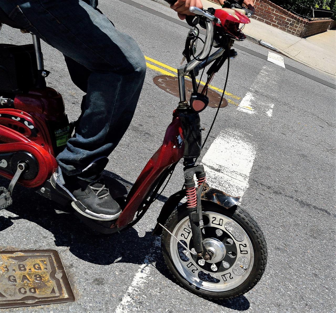 Tech on Two Wheels: Gadgets and Devices for modern Motorcyclists
