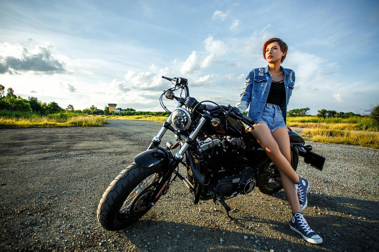 Stylish and Functional Fashion Trends for Riders