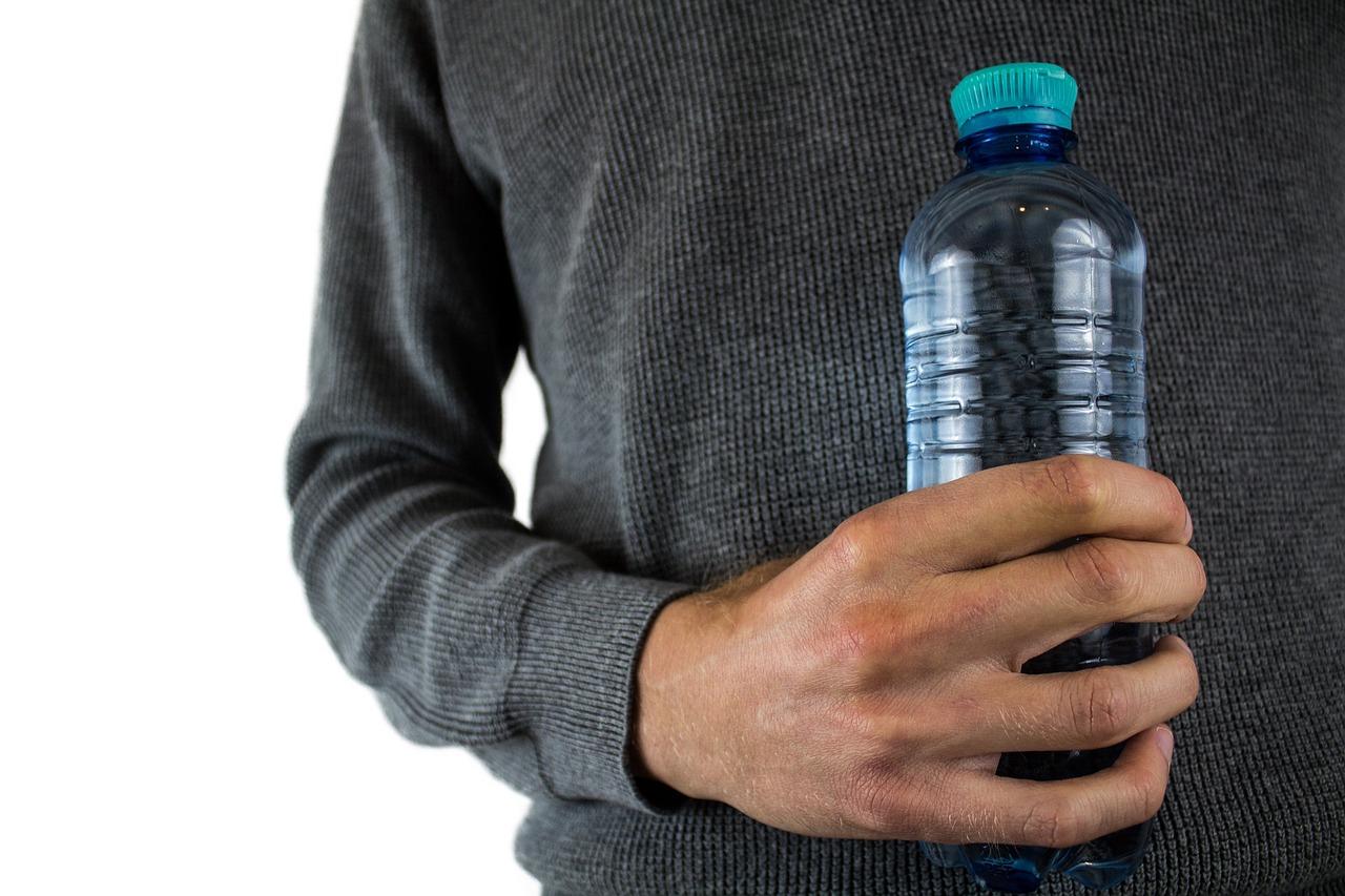 Rider's Hydration: Must-Have Water Bottles and hydration Packs